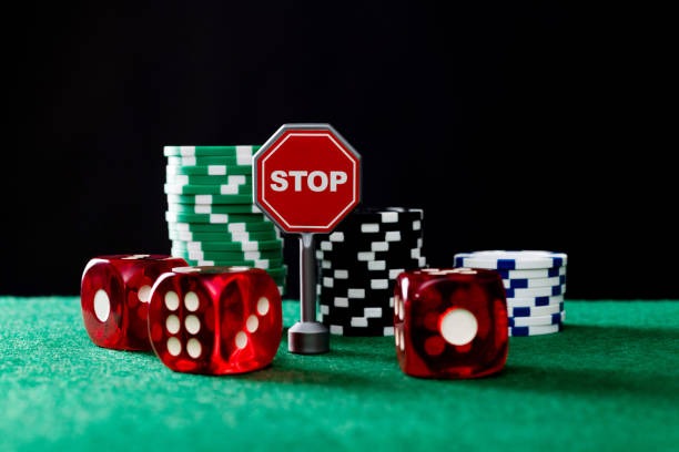 Mobile app interface showing live casino lobby and game selection